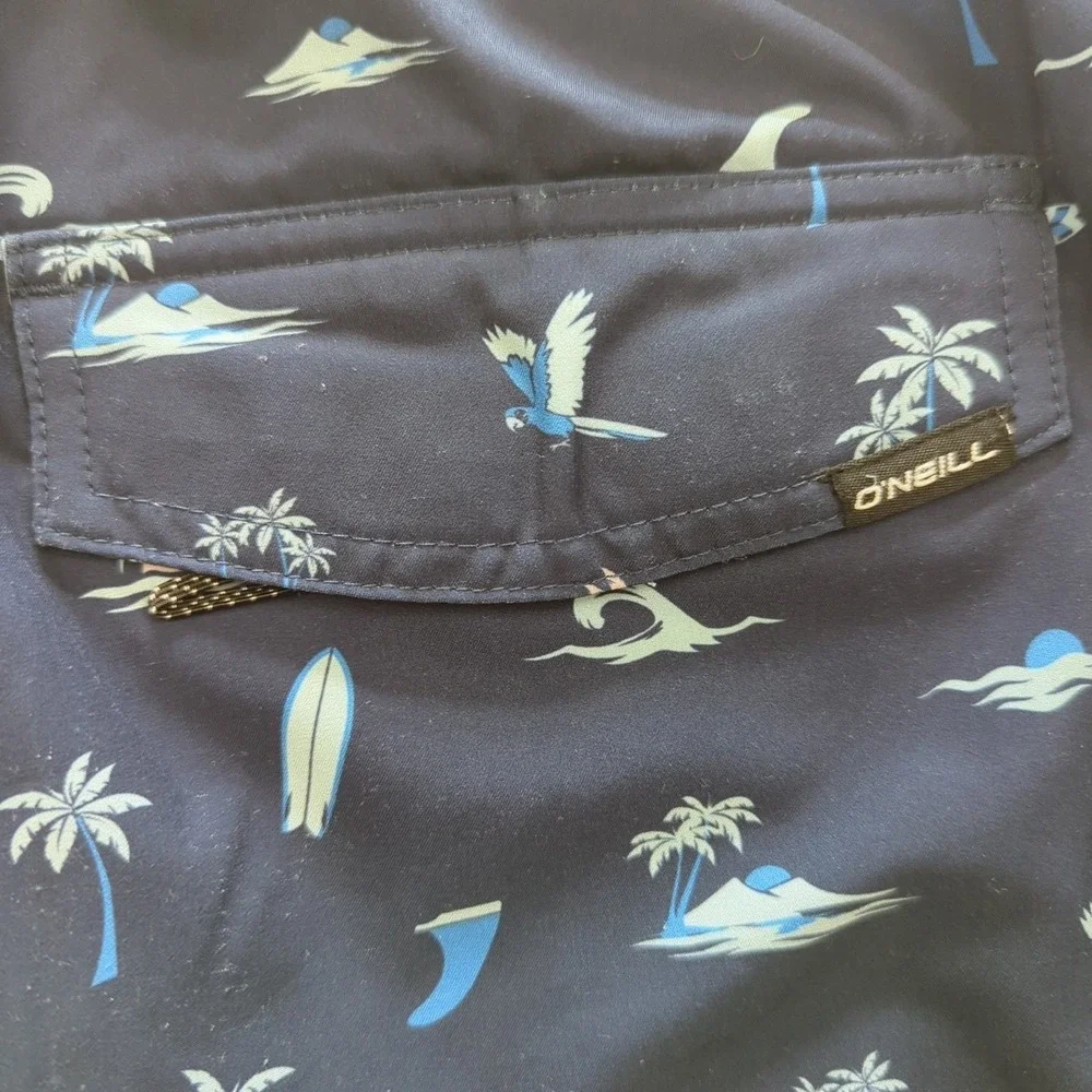 O'Neill HyperFreak HyperDry Performance Boardshorts‎ Mens M Surf Parrot